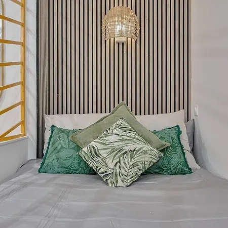Apartment Cosy Emeraude - Centre Paris