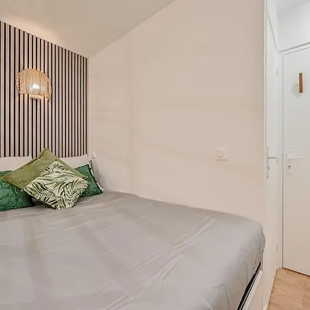 Cosy Emeraude - Centre Apartment *